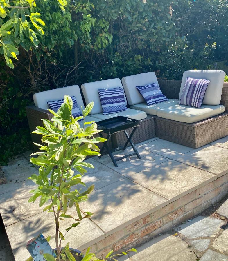 Monmouth House Apartments, Lyme Regis Old Town, Dog Friendly, Parking Екстериор снимка