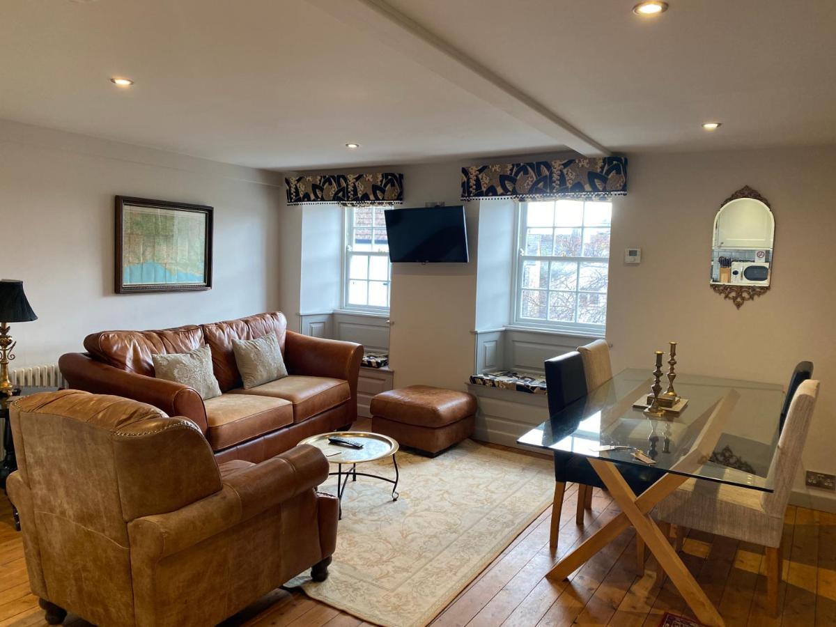 Monmouth House Apartments, Lyme Regis Old Town, Dog Friendly, Parking Екстериор снимка