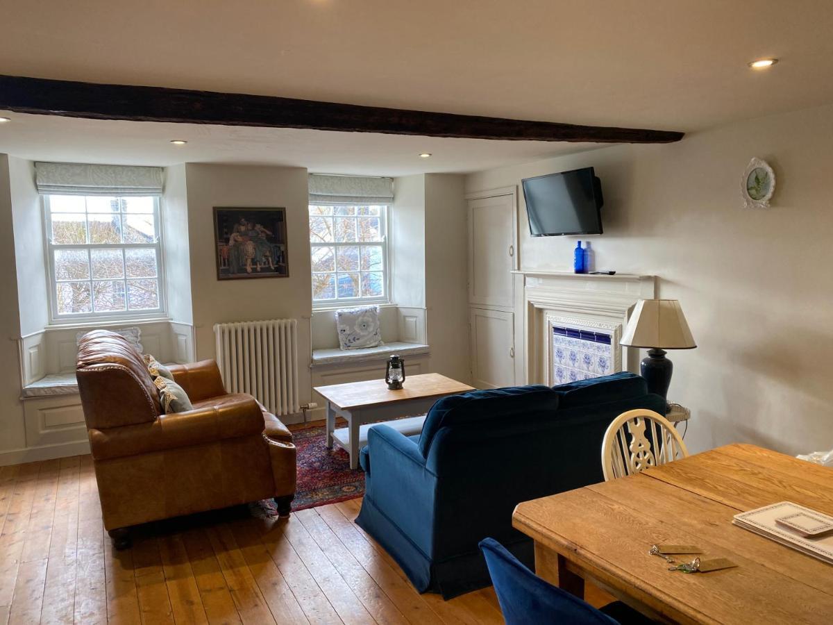 Monmouth House Apartments, Lyme Regis Old Town, Dog Friendly, Parking Екстериор снимка
