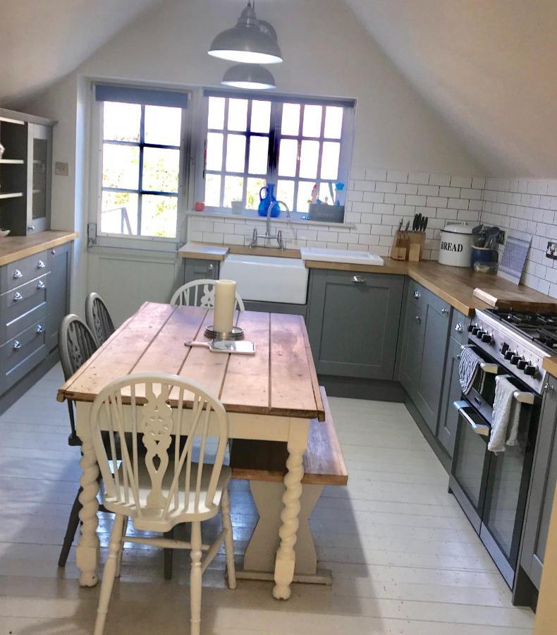 Monmouth House Apartments, Lyme Regis Old Town, Dog Friendly, Parking Екстериор снимка